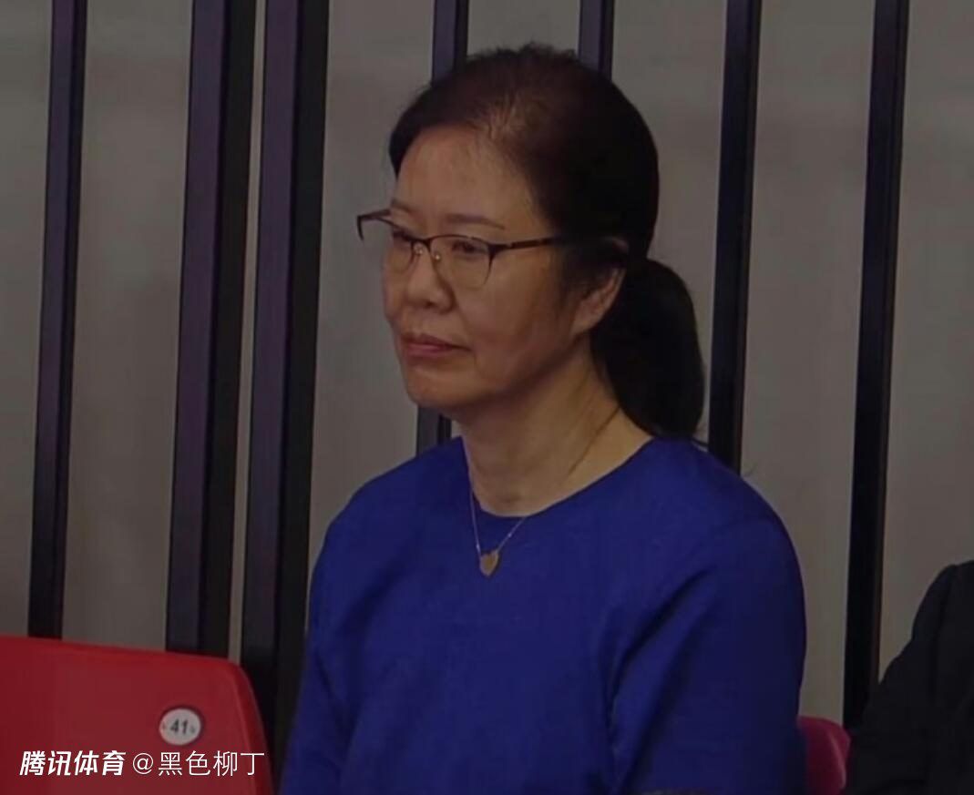 人在线成免费视频观看