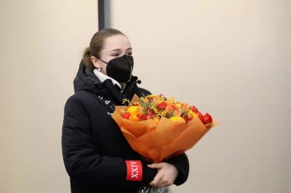 美女上床啪啪