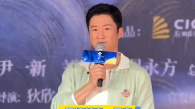少妇叉开腿扒开